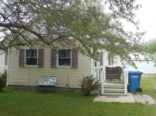 548 Birch Rd, Vassar, MI 48768