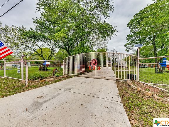 2nd image of 123 Wood Valley Dr