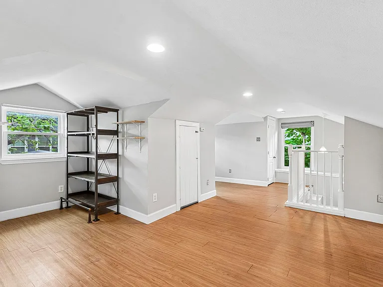 4315 Bellvue Ave — Photo 27