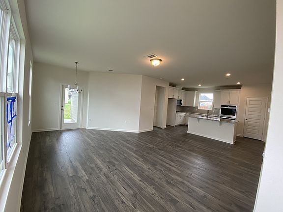 3rd image of 3624 Magpie Ln #148-lot 148
