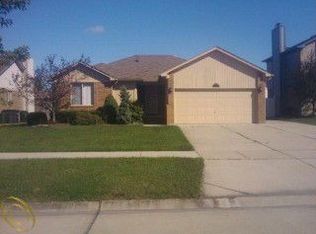 25669 Lord Dr, Chesterfield, MI 48051