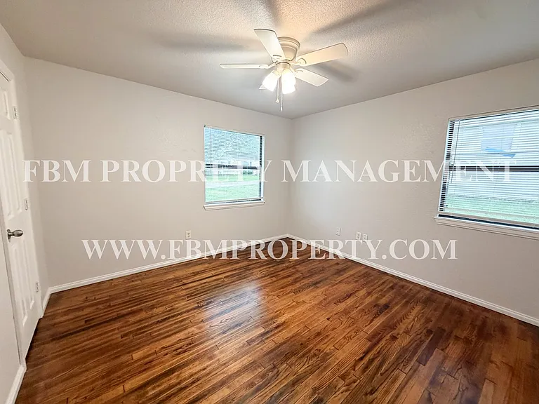 108 Sunset Cir — Photo 17