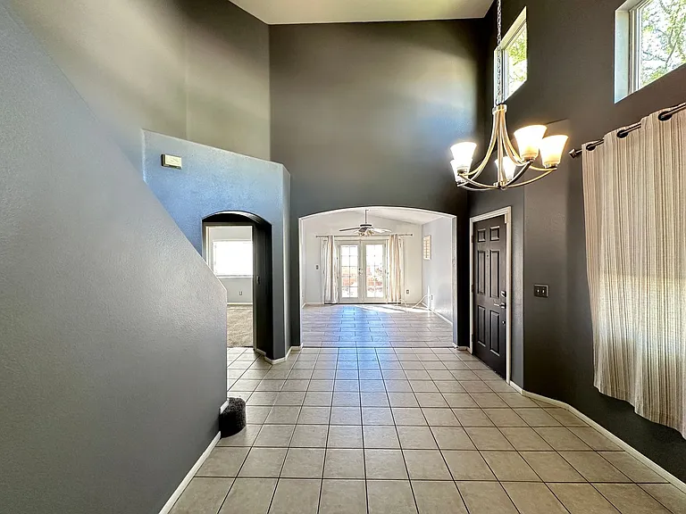 925 Ortega Hill Ln — Photo 5