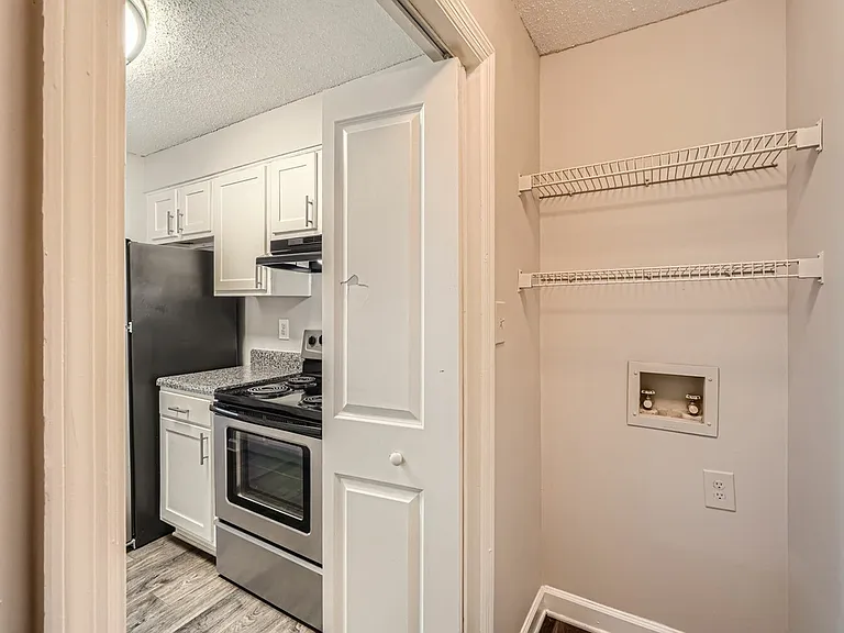 Rise Matthews Pointe — Photo 21