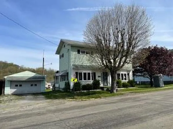 107 Hamilton St, New Bethlehem, PA 16242