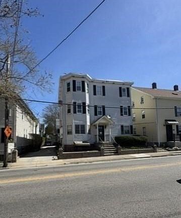 2nd image of 126 Main St