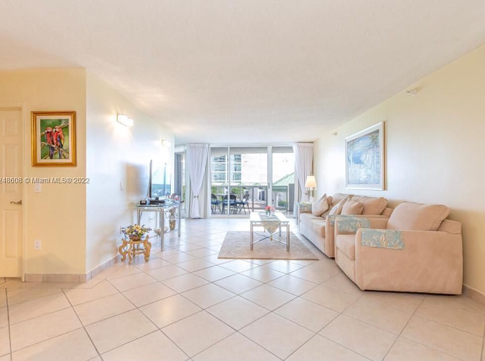 1st image of 16711 Collins Ave APT 706