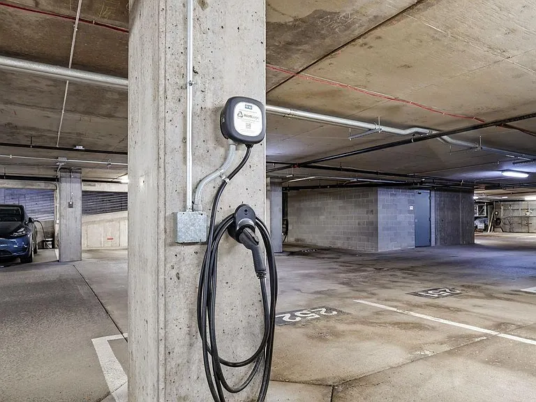 901 S 2nd St #201 — Photo 32