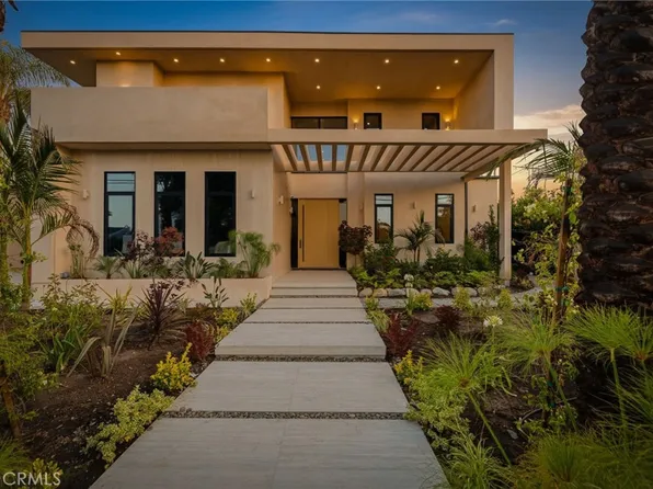 15450 Huston St, Sherman Oaks, CA 91403