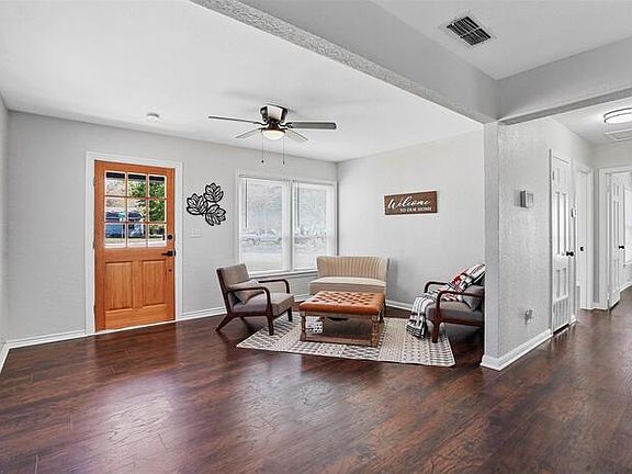 4th image of 7403 Ewing Ave