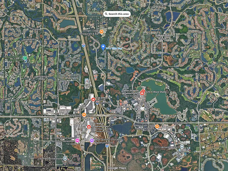 Spacious Ground-Floor 2BR/2BA in The Village at Townpark _ Lakewood Ranch