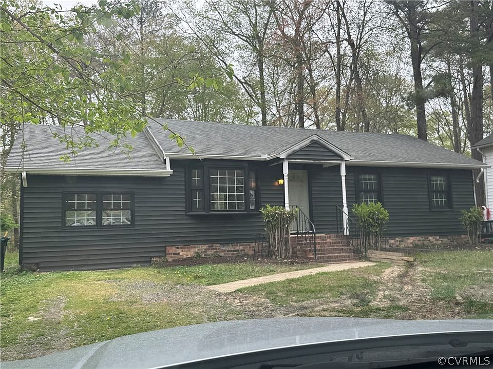 2nd image of 708 Goodwood Ct