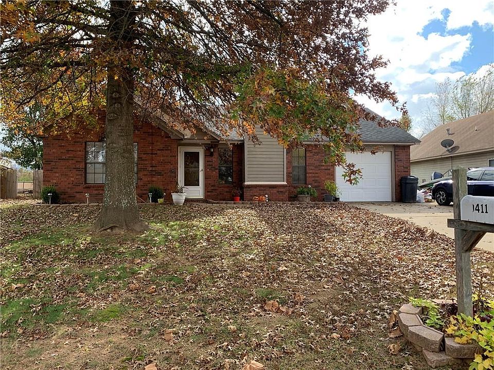 1st image of 1411 Mitzi Ln