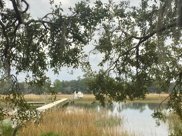 6001 Selkirk Plantation Rd, Johns Island, SC 29487
