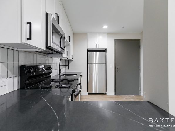 387 Main St UNIT 302