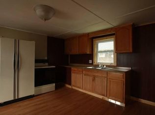 123 College Ave APT 3, Waterville, ME 04901