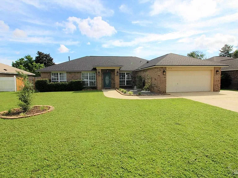 616 Buoy Dr — Photo 1