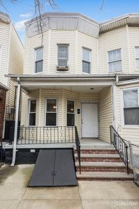 1387 E 2nd St, Brooklyn, NY, 11230
