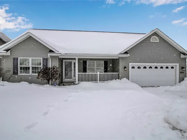 4243 Tisbury Ln, Hamburg, NY 14075