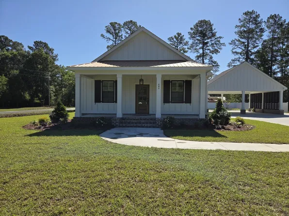 242 Leadwood St., Andrews, SC 29510