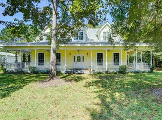 5642 Dixie Plantation Rd, Hollywood, SC 29449