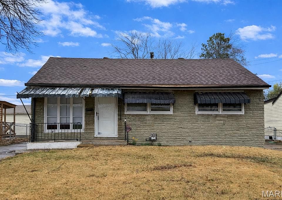 1st image of 161 Cameron Rd