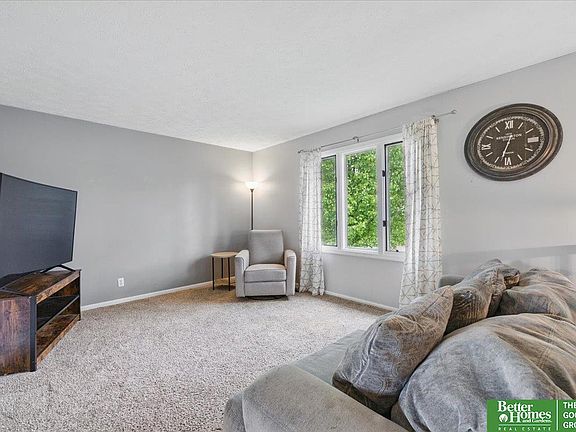 5th image of 7212 S 78th St