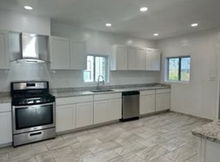 738 Hyde Park Ave, Roslindale, MA 02131