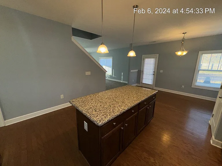 118 Blackhawk Ln — Photo 9