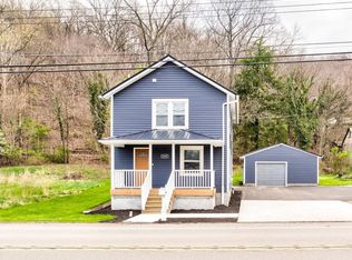 1855 W Lawrence Ave, Ellwood City, PA