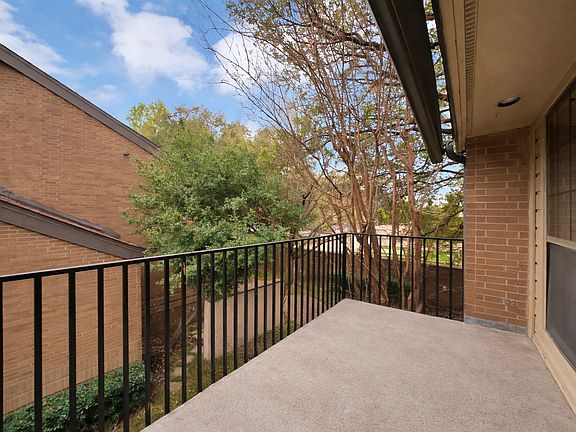 3rd image of 5138 Westgrove Dr #5138