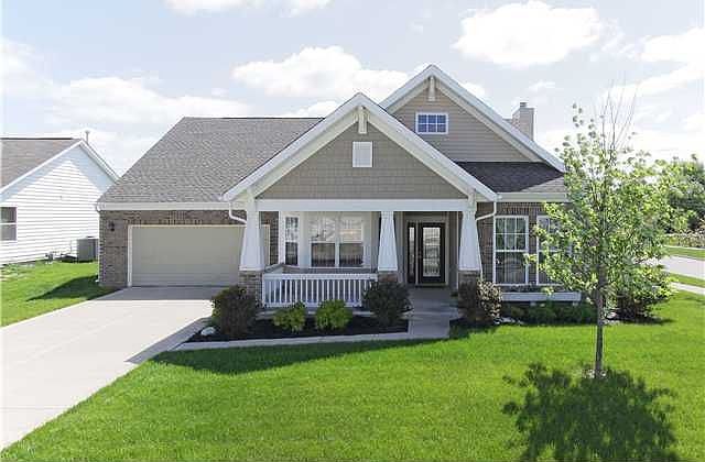 1st image of 622 Plainville Dr