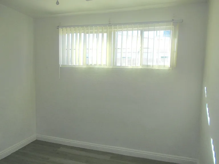 2137 E Saint Louis Ave — Photo 10