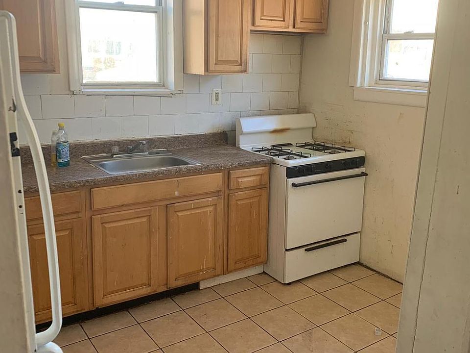 1st image of 5501 Beaumont Ave