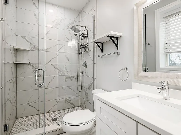 5979 N Elston Ave #3 — Photo 18