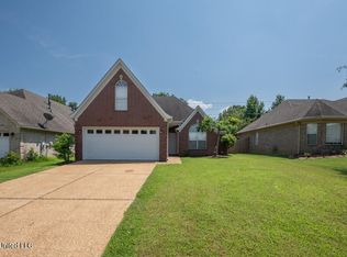 9135 Tremont Dr, Olive Branch, MS 38654