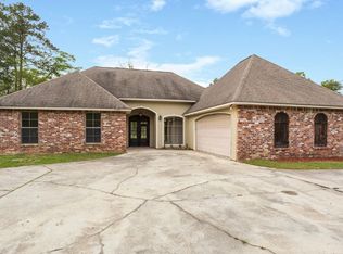 33077 Clinton Allen Rd, Denham Springs, LA 70706