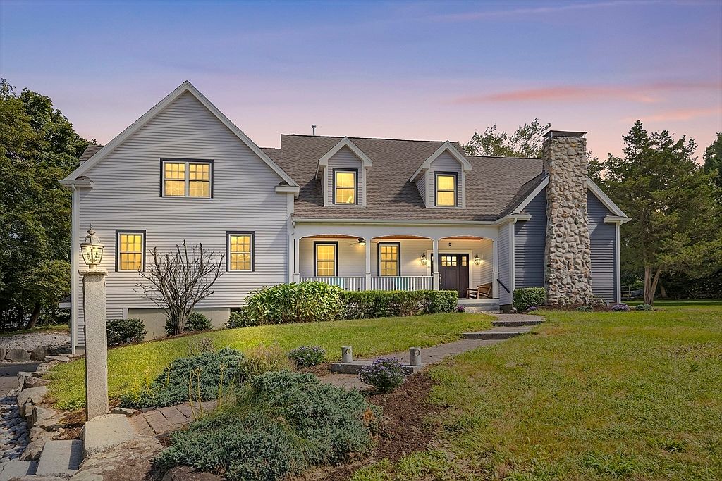 380 York St, Canton, MA 02021 Zillow