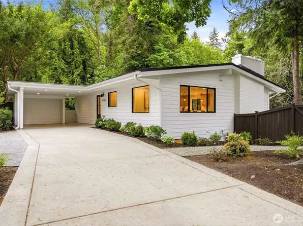 4705 119th Avenue SE, Bellevue, WA 98006