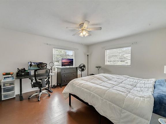 2nd image of 508 S Montgomery Ave