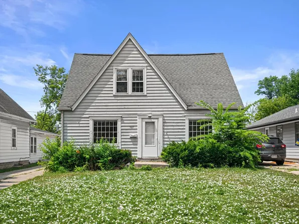 5437 N Bethmaur LANE, Glendale, WI 53209
