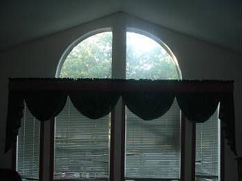 3rd image of 226 Scarlet Oaks Dr