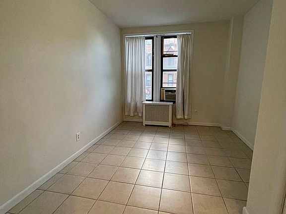 5th image of 25-19 34th St #1K
