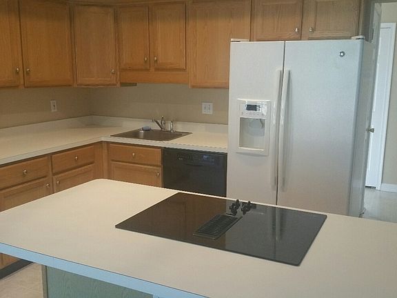 2nd image of 48236 Keel Dr
