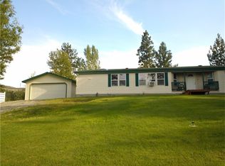 5 Pinewood Rd, Tonasket, WA 98855