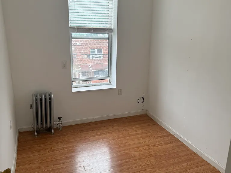 69 Bay 14th St #3F — Photo 8