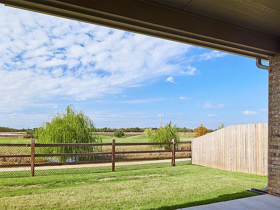 4th image of 16321 Shortgrass Dr