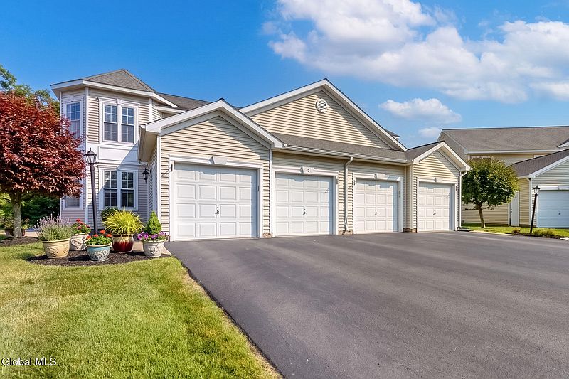 2nd image of 45 Patroon Pointe Drive