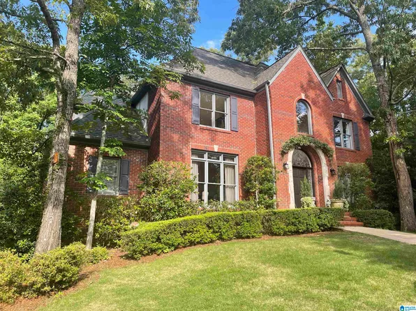 517 Park Hill Cir, Vestavia, AL 35242