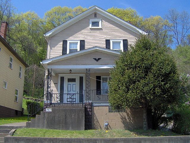 1st image of 2929 Elm St